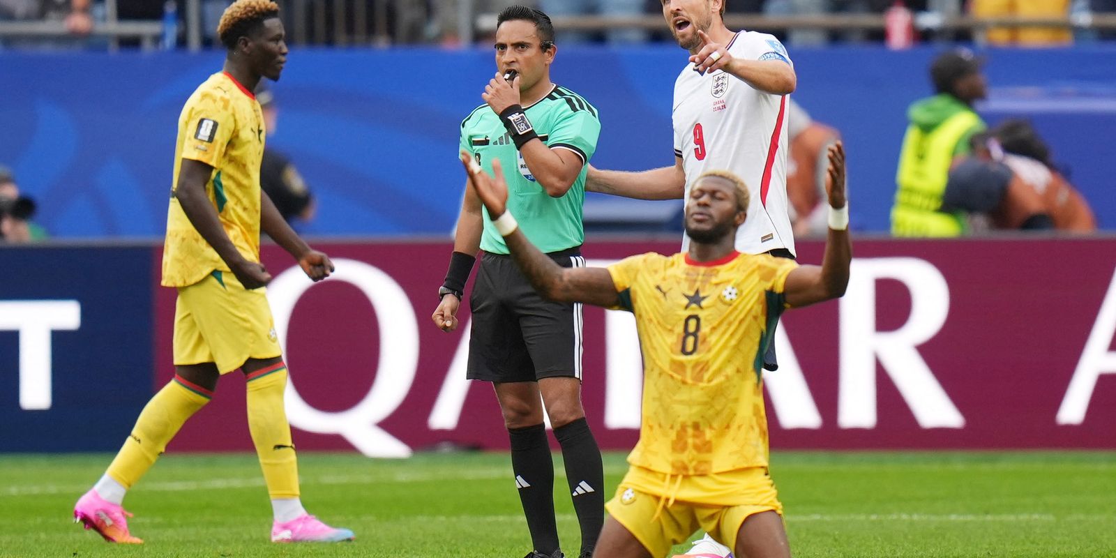 Gana segura Inglaterra e duelo de líderes do Grupo L não sai do zero