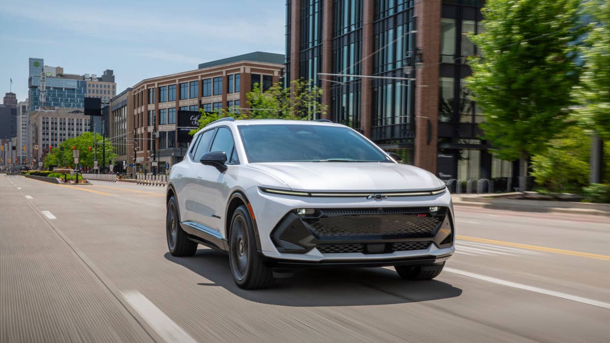 As vendas do Chevy Equinox EV estão caindo, mas a GM já tem um plano