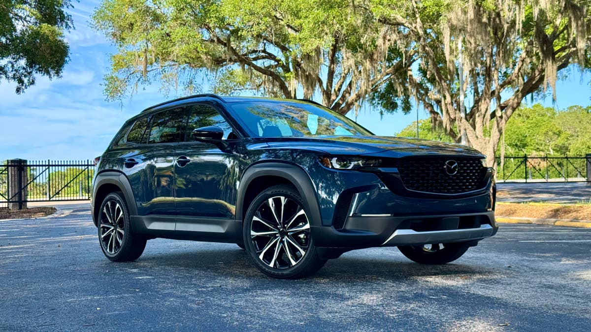 Mazda CX-50 acaba de vencer o CX-5 à medida que a demanda híbrida decola