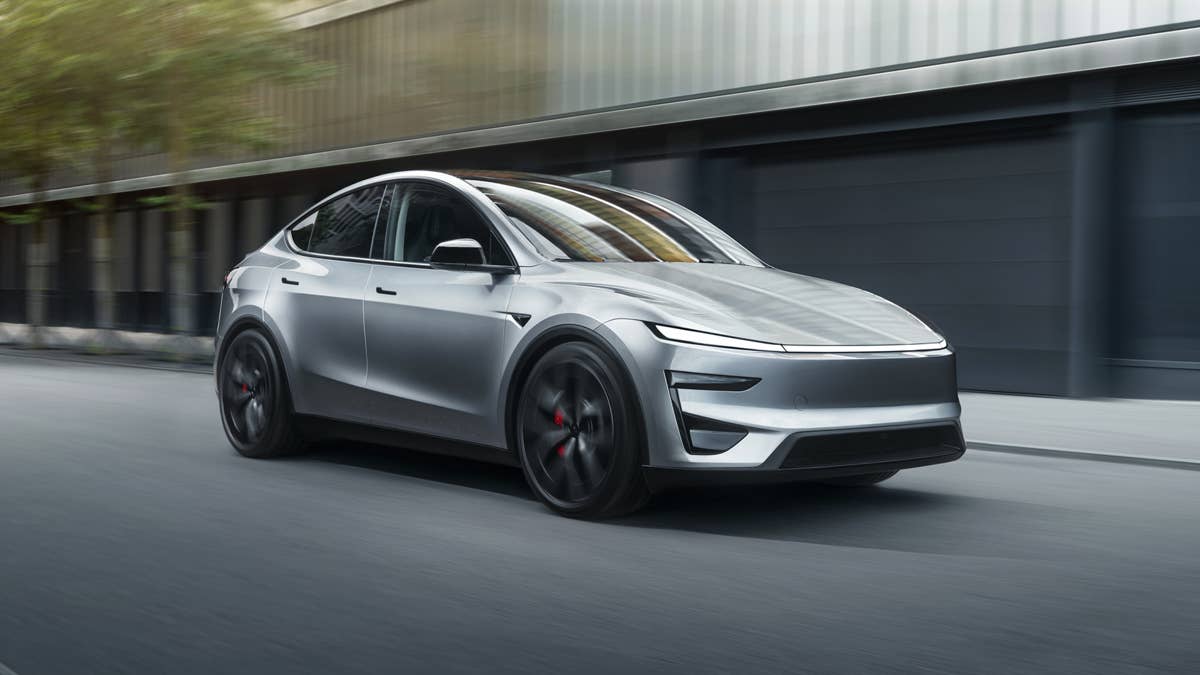 Os treinadores do Tesla FSD dizem que não confiariam nele para dirigi-los