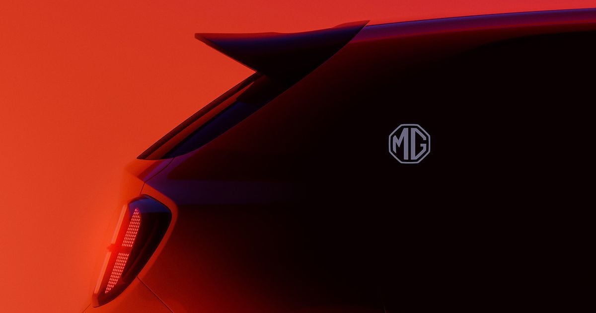 MG 2 elétrico hatch provocado antes da estreia em Goodwood