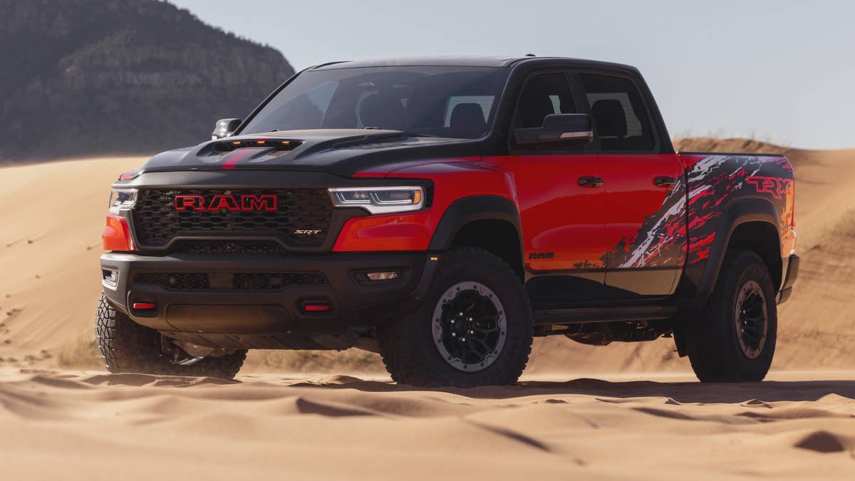 Ram abre pedidos para o 777-HP 1500 TRX SRT