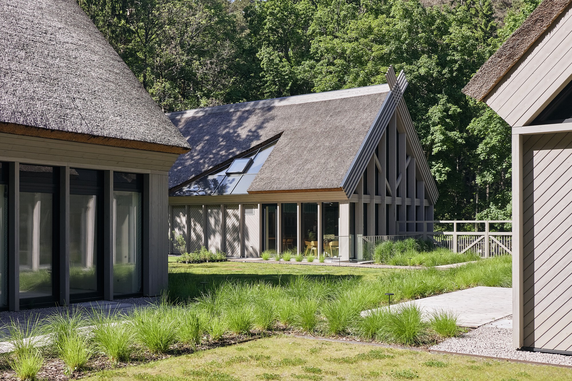 Guesthouse “Rota Postal” / Plazma Architecture Studio
