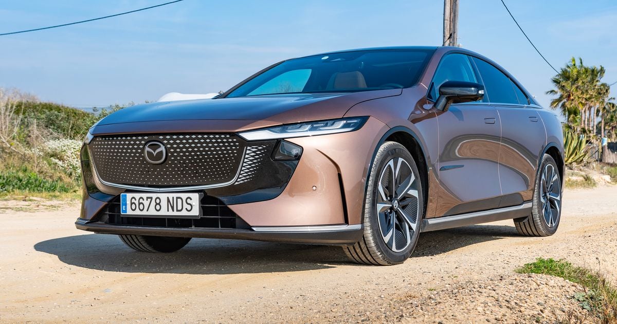Sucessor elétrico do Mazda 6 atrai novos compradores para a marca