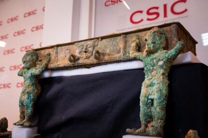 Carrinho votivo de bronze exclusivo encontrado no sítio Tartessian – The History Blog