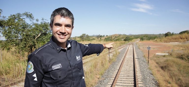 Diretor-Geral da ANTT realiza visita técnica à FICO e acompanha avanço de um dos maiores projetos ferroviários do país — Agência Nacional de Transportes Terrestres