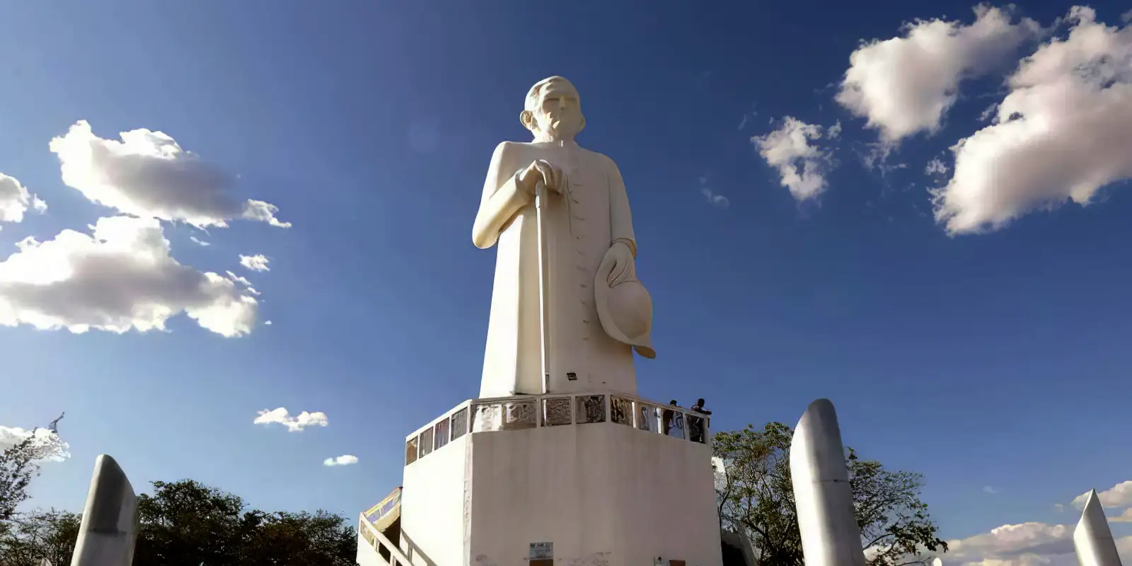 Ceará ganha roteiro turístico da fé por lei federal