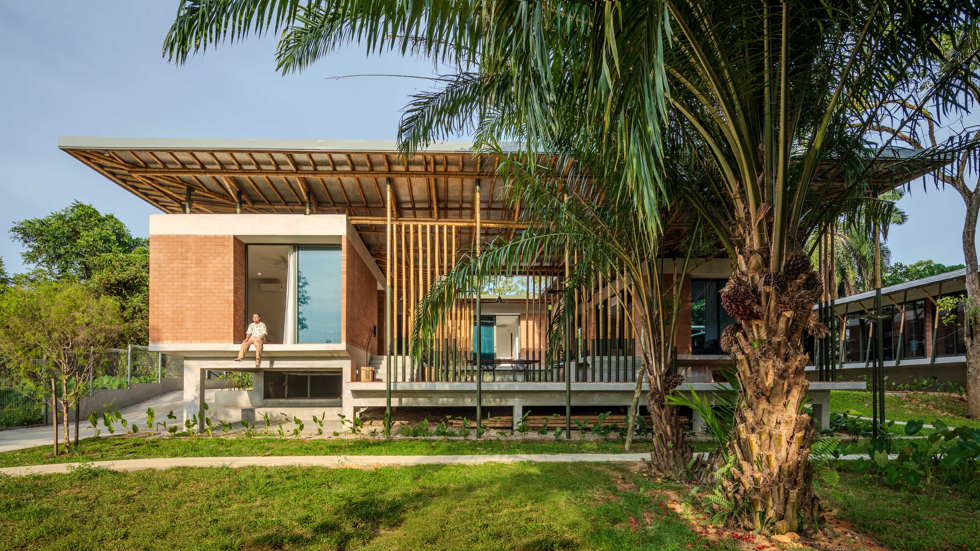 Casa Anjung / Eleena Jamil Arquiteta