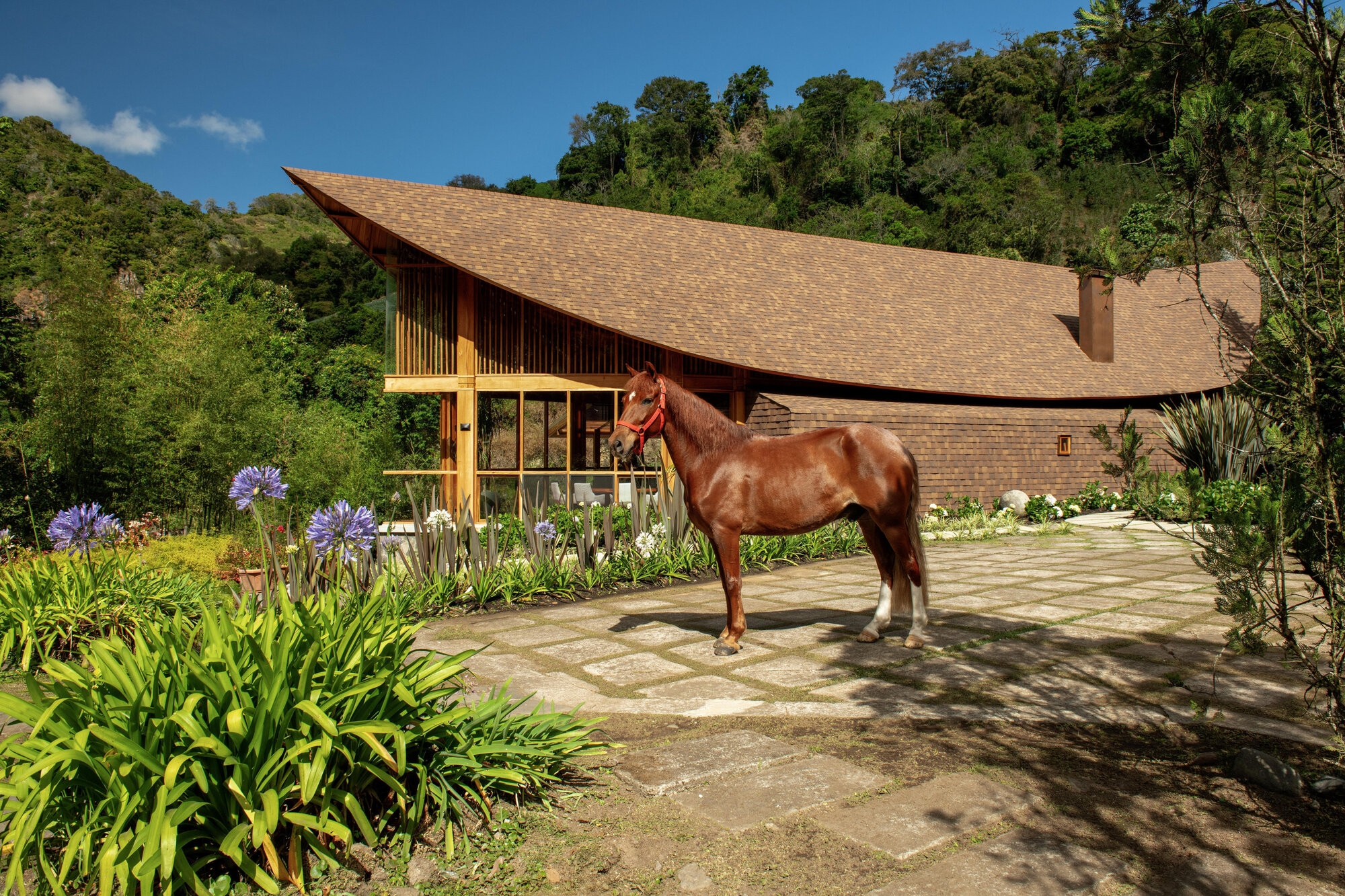 Pavilhão Residencial El Arca / Mallol