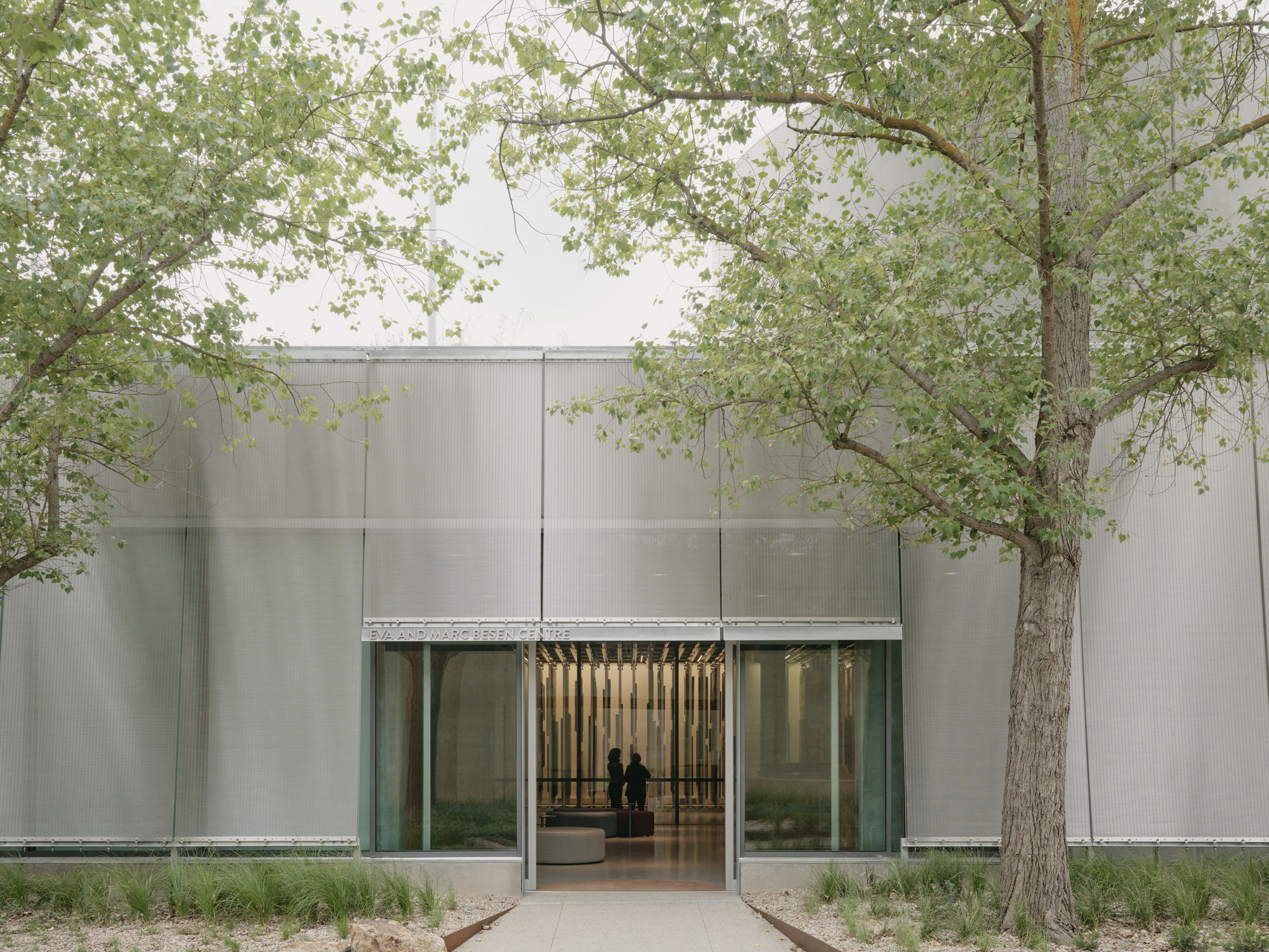 Centro Eva e Marc Besen / Kerstin Thompson Architects