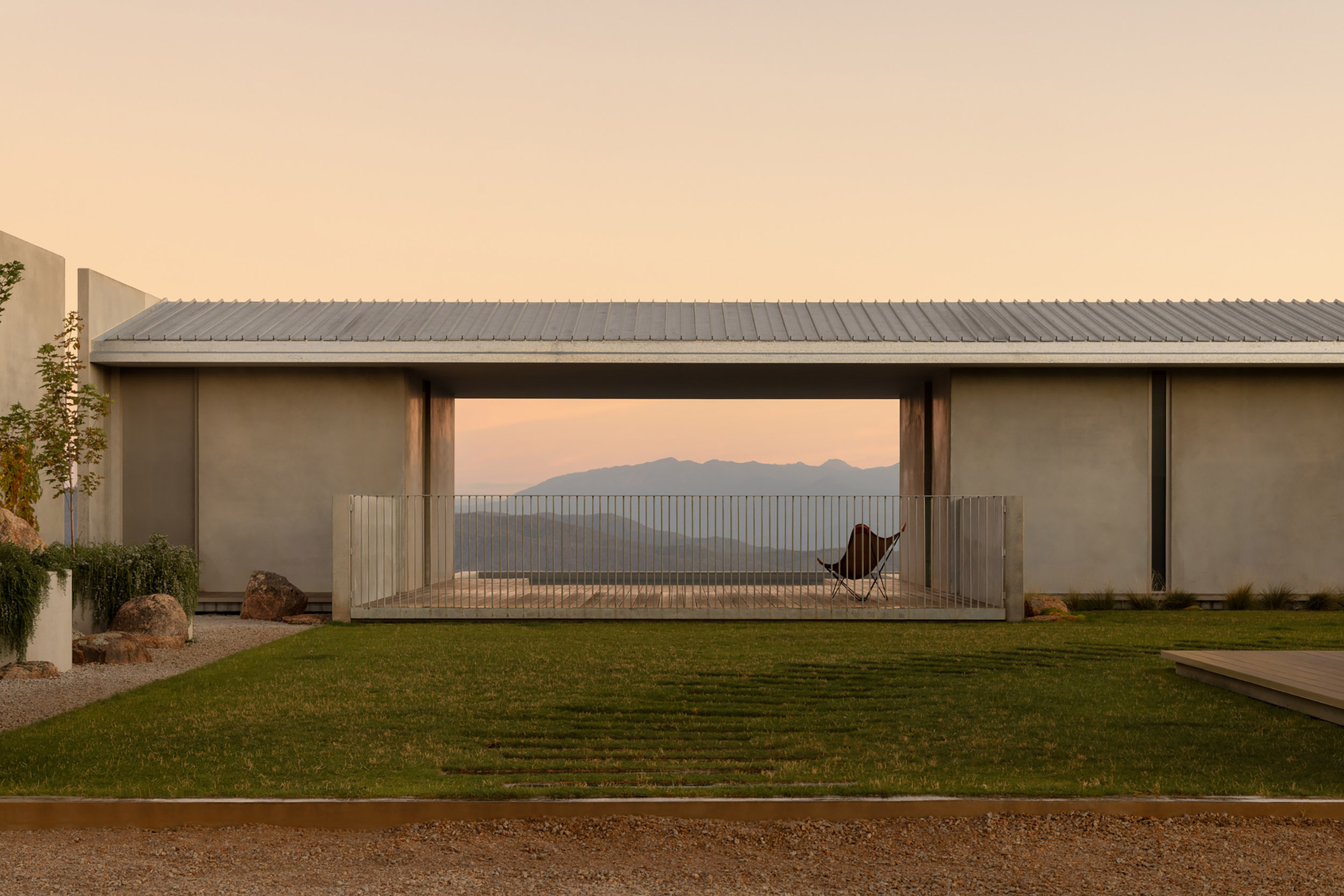 Residência Eyrie / Arquitetura Schmölzer