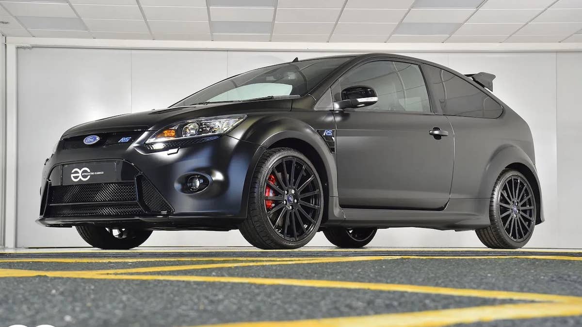 Este Ford Focus RS500 de 15 anos não utilizado é um verdadeiro achado de colecionador