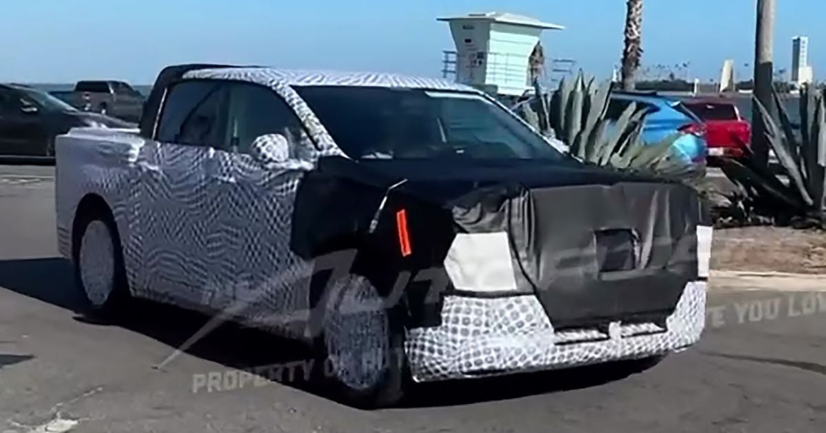 O veículo elétrico acessível do tamanho de um Ranger da Ford usará uma plataforma que suporta direção à direita