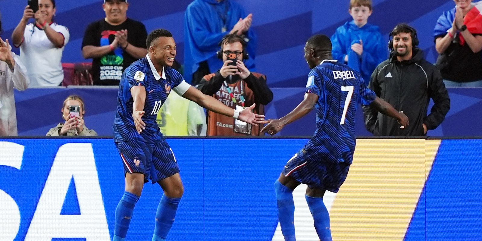 Confira os jogos da Copa do Mundo nesta terça (30); França pega Suécia