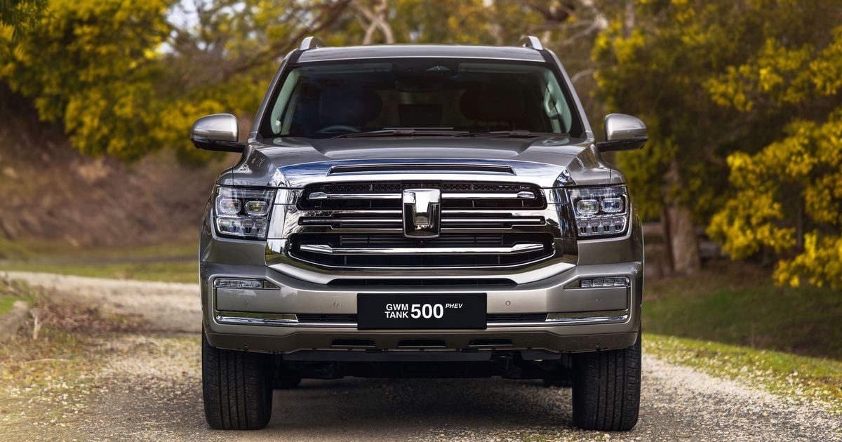 GWM Tank 500 PHEV recebe ajuste de chassi australiano e mais tecnologia pelo mesmo preço