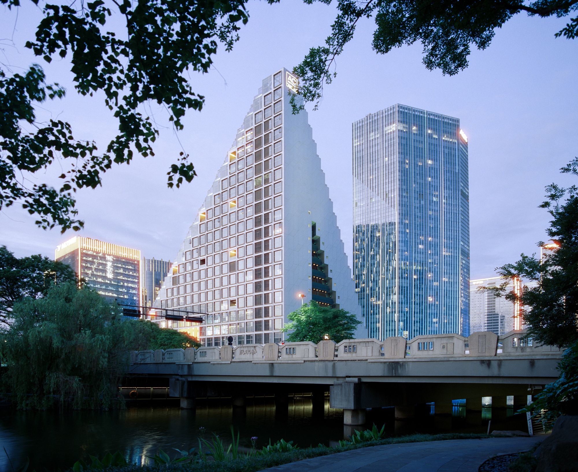 Prisma de Hangzhou / OMA | ArchDaily