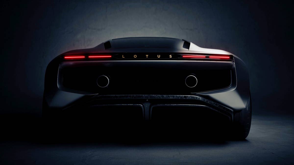 Lotus pode trazer de volta o espírito com potência híbrida V8 para lutar contra a Ferrari