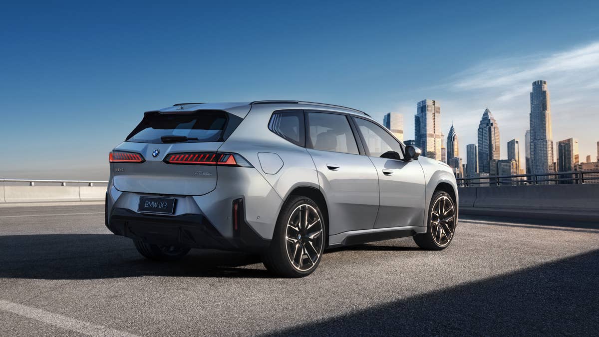 BMW iX3 lidera teste de autonomia de veículos elétricos no mundo real, à frente da Lucid e da Mercedes