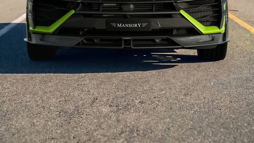 Mansory finalmente fez um kit Lamborghini Urus que não parece completamente insano