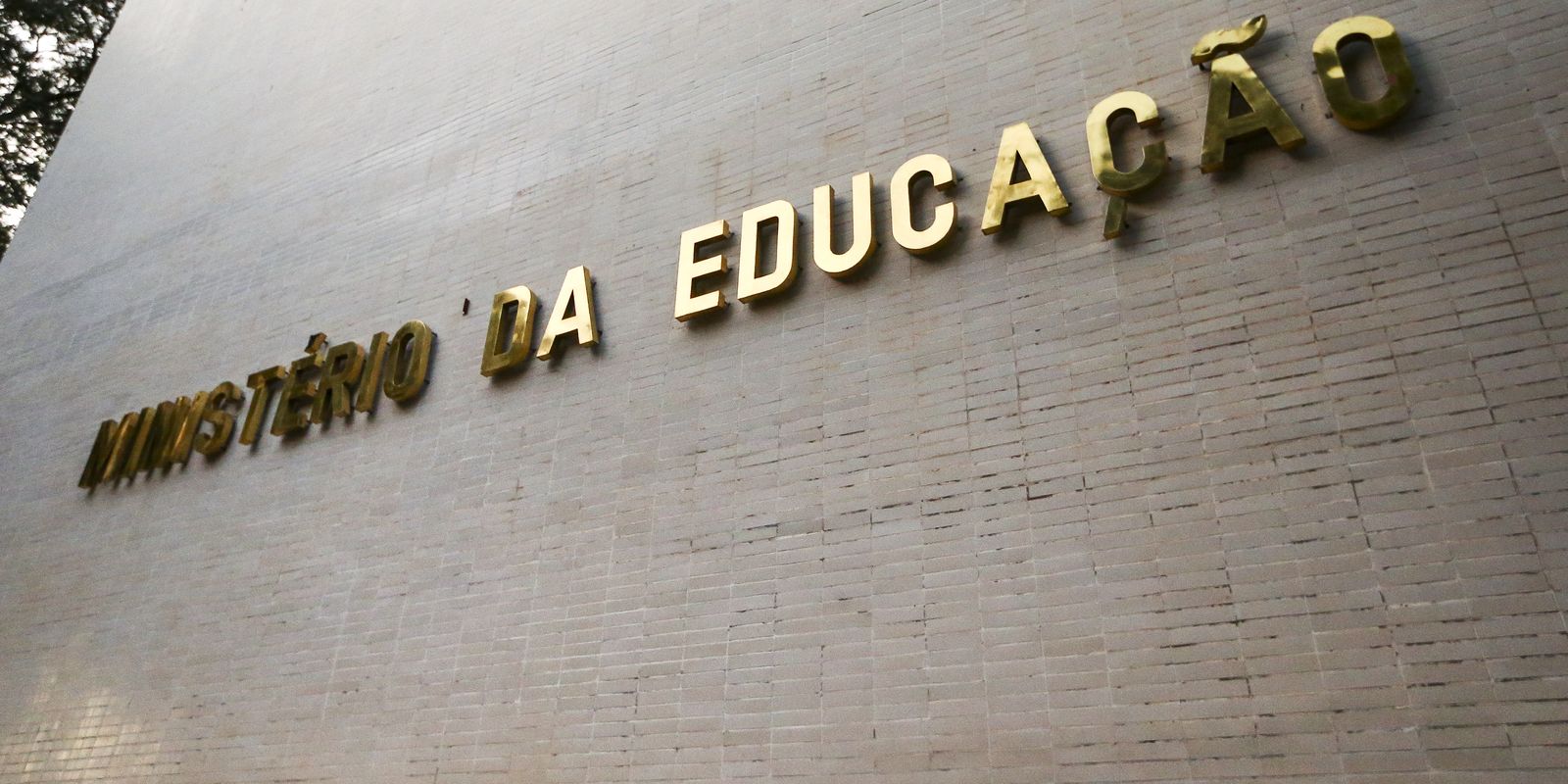 Governadora do Ceará será nova secretária executiva do MEC