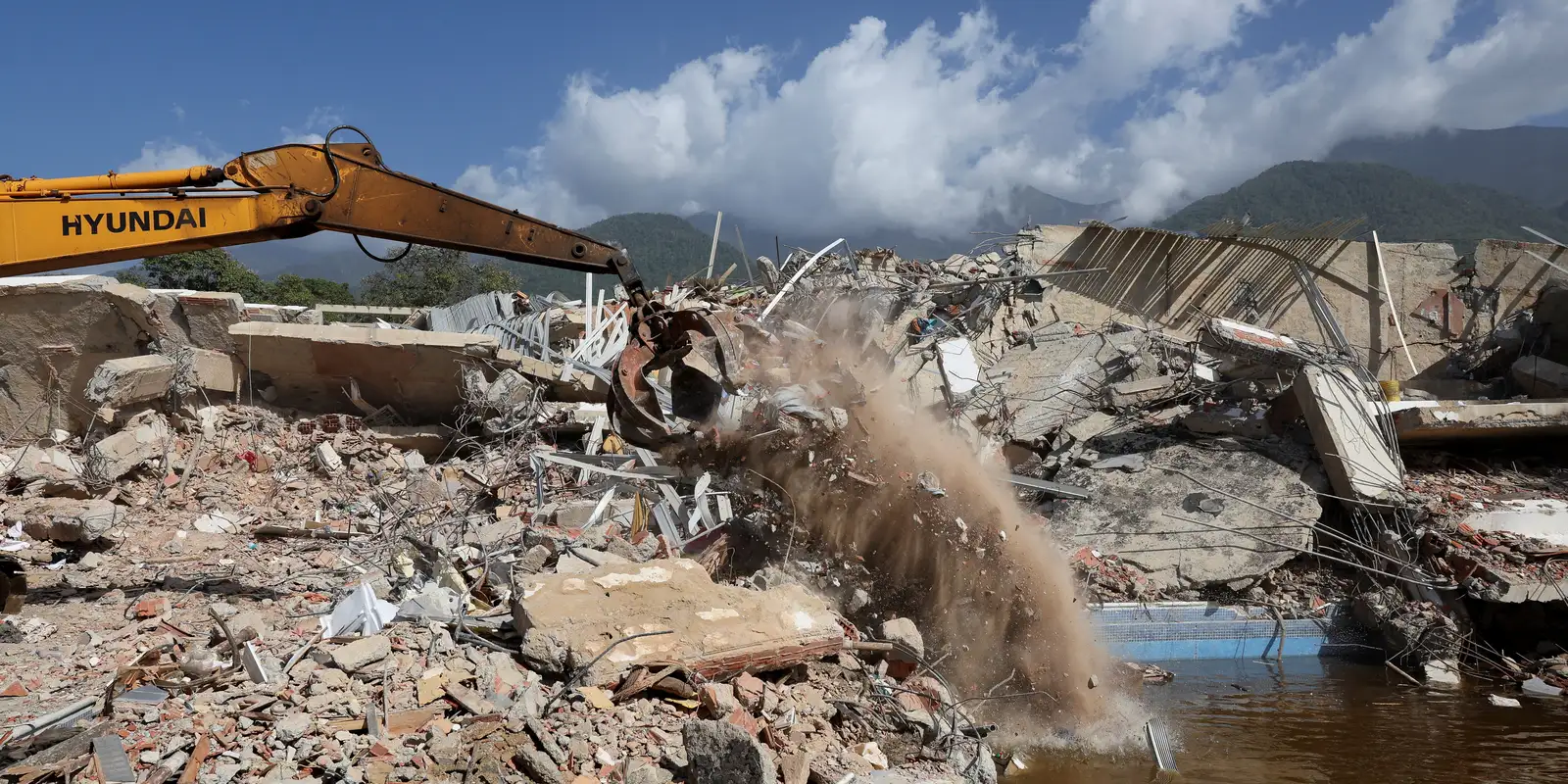 Número de mortos pelos terremotos na Venezuela sobe para 3.811