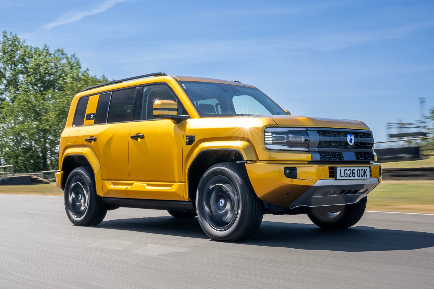 Novo Denza Bao 5 chega a Portugal com 544cv