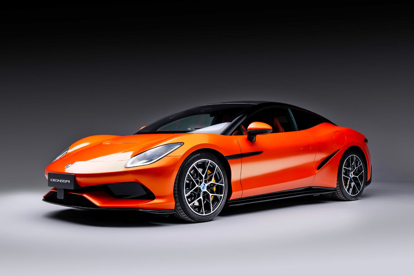 Novo Denza Z promete 1.604 cv por £ 142 mil