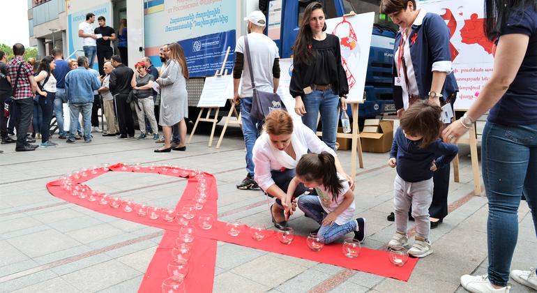 Conferência de Aids no Brasil é chance para reforçar direitos humanos, diz ativista
