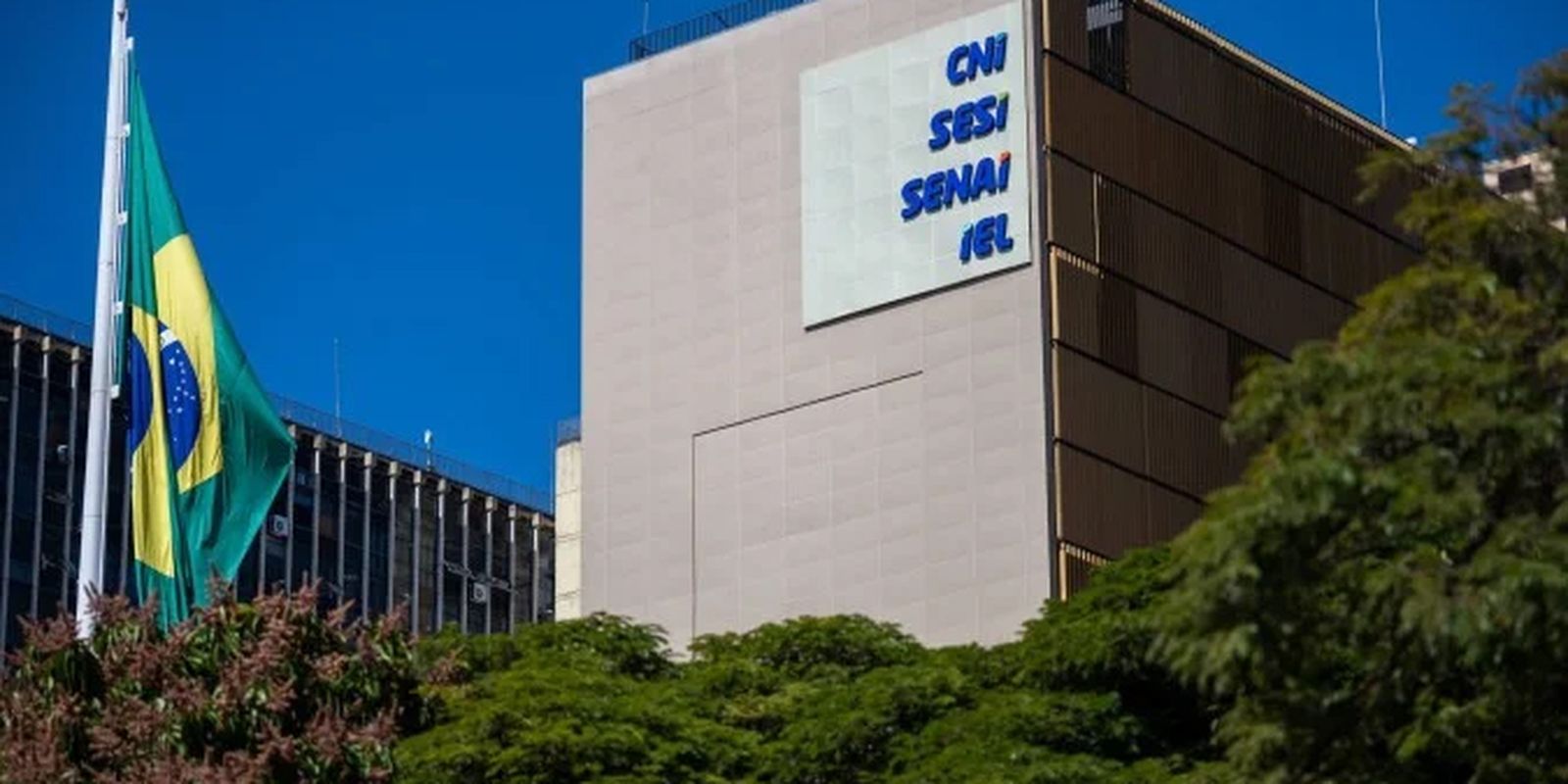 CNI mantém projeção de alta de 2% do PIB para este ano