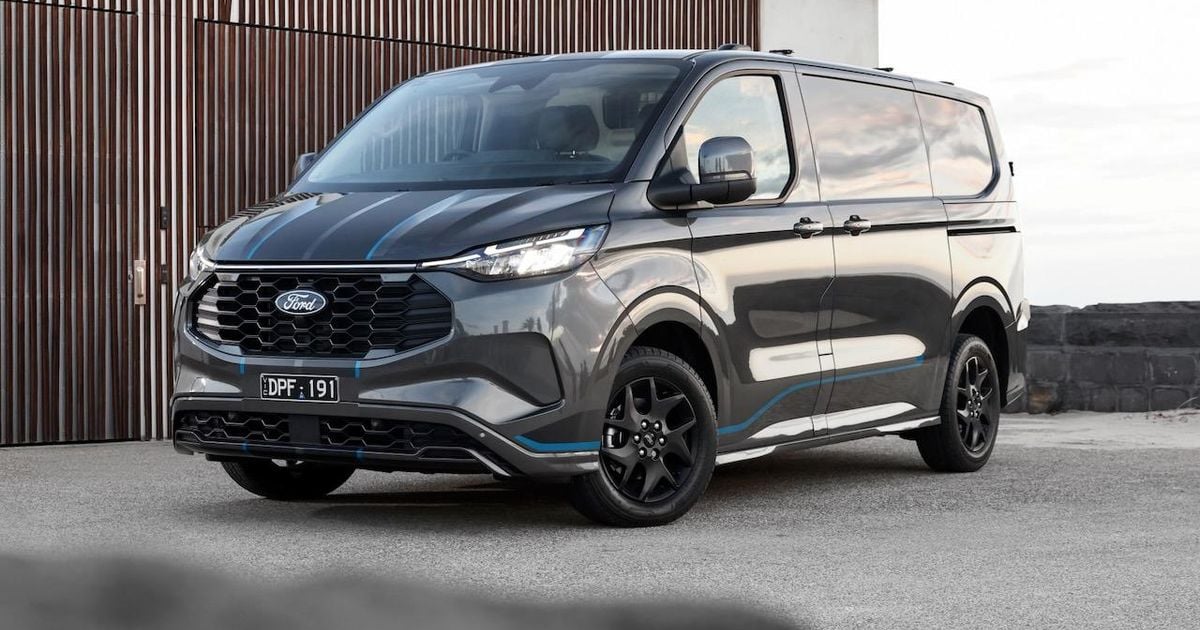 Ford Transit, Transit Custom e Tourneo convocados