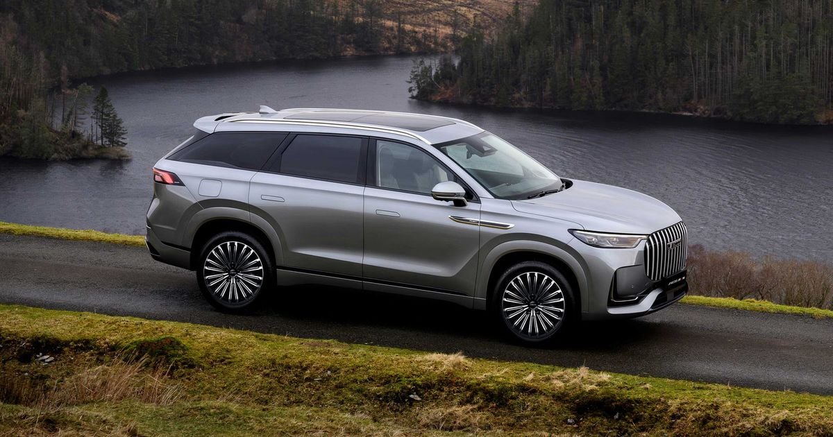 Preços do Jaecoo J8 SHS 2026: grande SUV chinês ganha sete assentos, trem de força PHEV