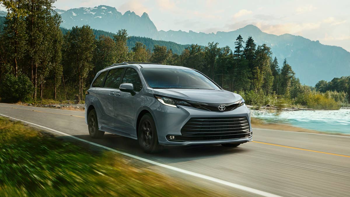 Toyota Sienna vs. Honda Odyssey: Hybrid Power está mudando a corrida de vendas