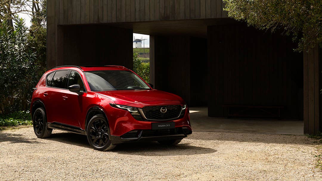 Mazda CX-5 vs. Segurança do Honda CR-V: um SUV está facilmente à frente