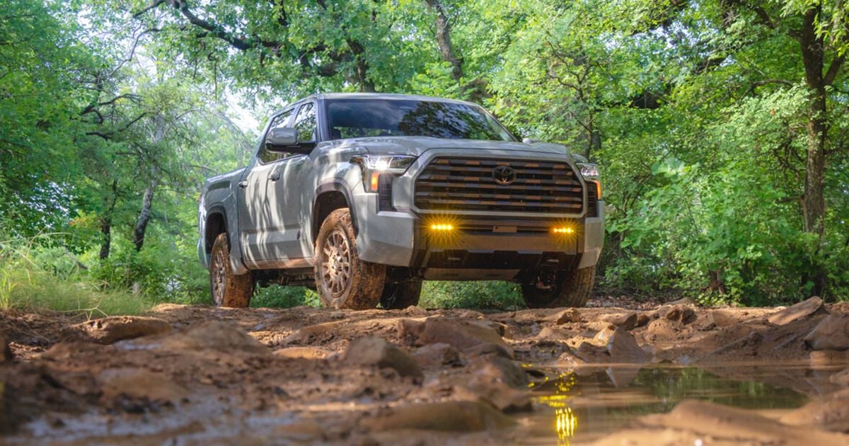 O facelift do Toyota Tundra 2027 traz suspensão australiana Old Man Emu