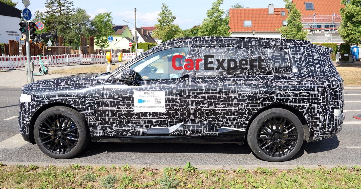 2027 BMW iX7 traz novo estilo ousado e energia elétrica para o principal SUV da marca alemã