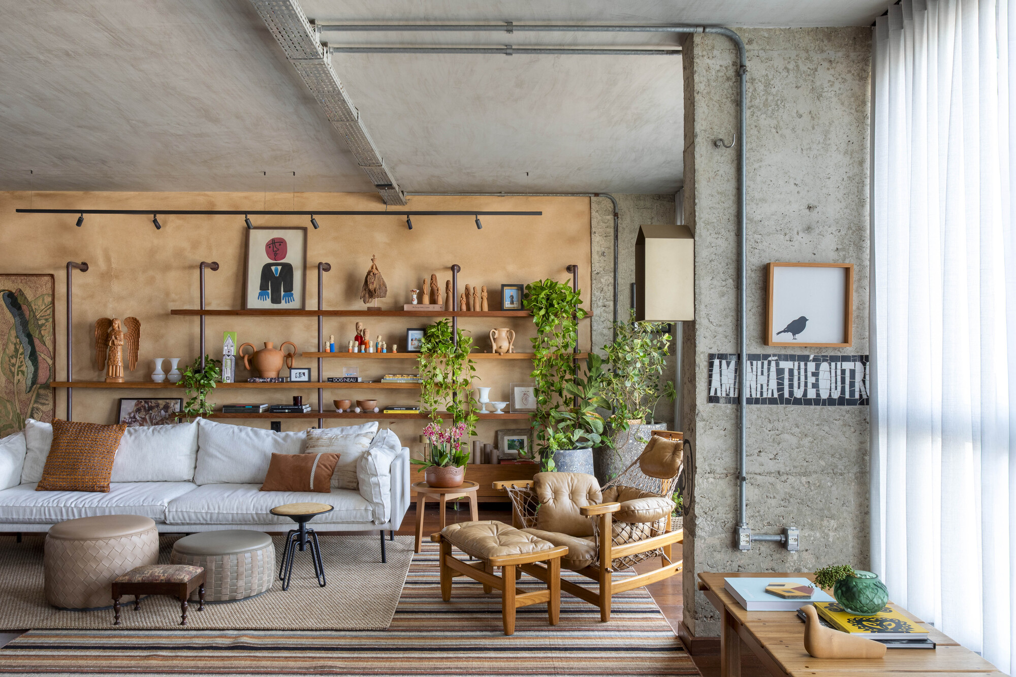 Veredas Apartment / Novais Arquitetura