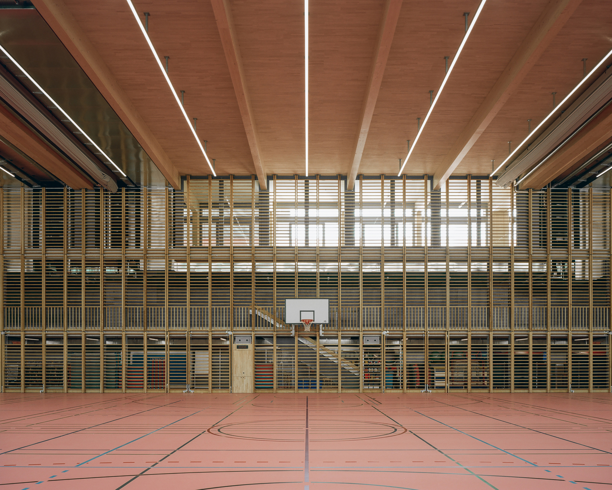 Escola Primária Wiesental / PENZISBETTINI Architects