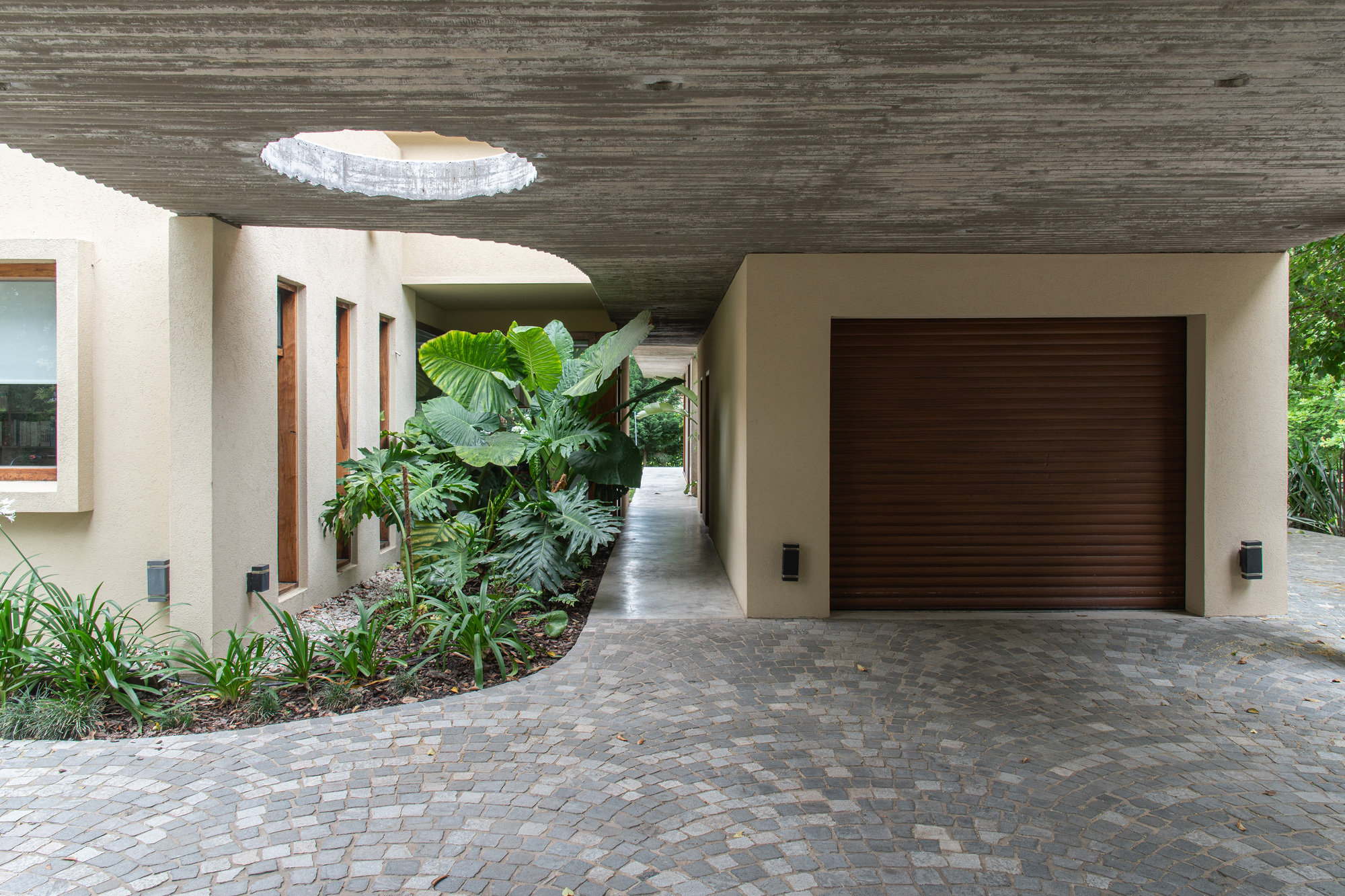 Pavilhão Leloir Studio / Estúdio FIR