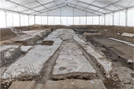 Igreja cristã primitiva encontrada sob o mercado de peixe – The History Blog