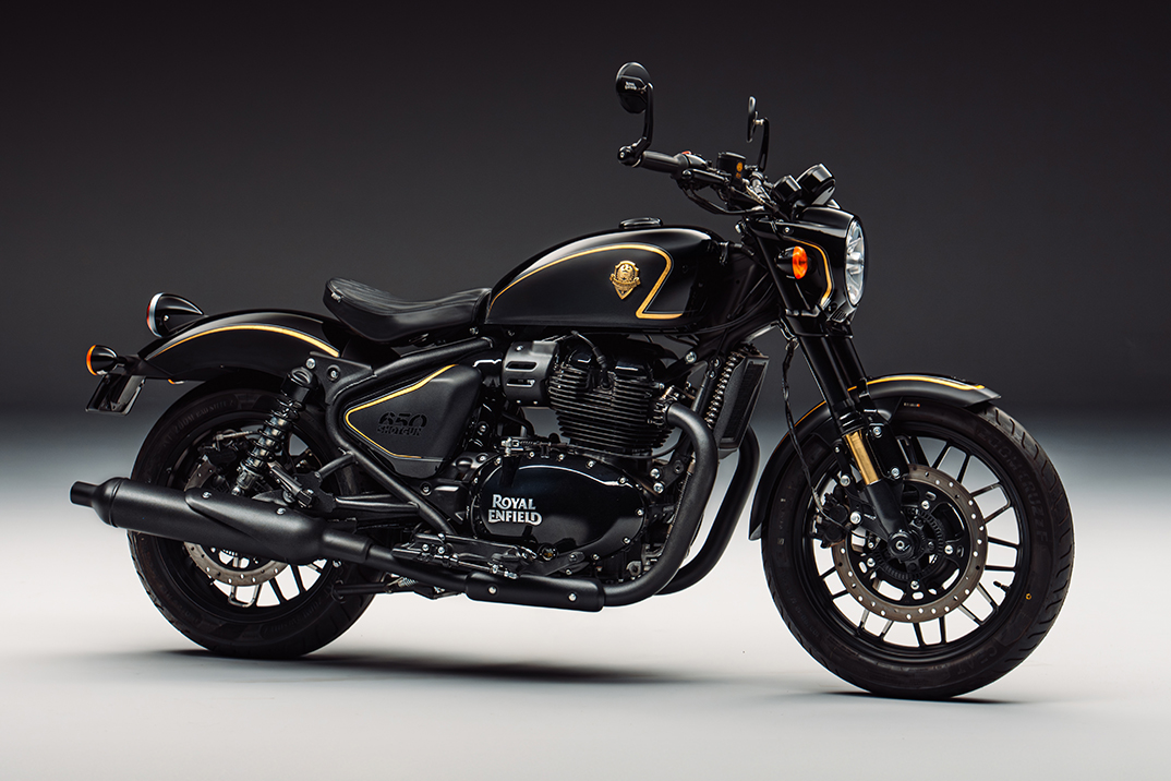 Royal Enfield acaba de transformar sua espingarda Rough Crafts 650 em um estilo tênis