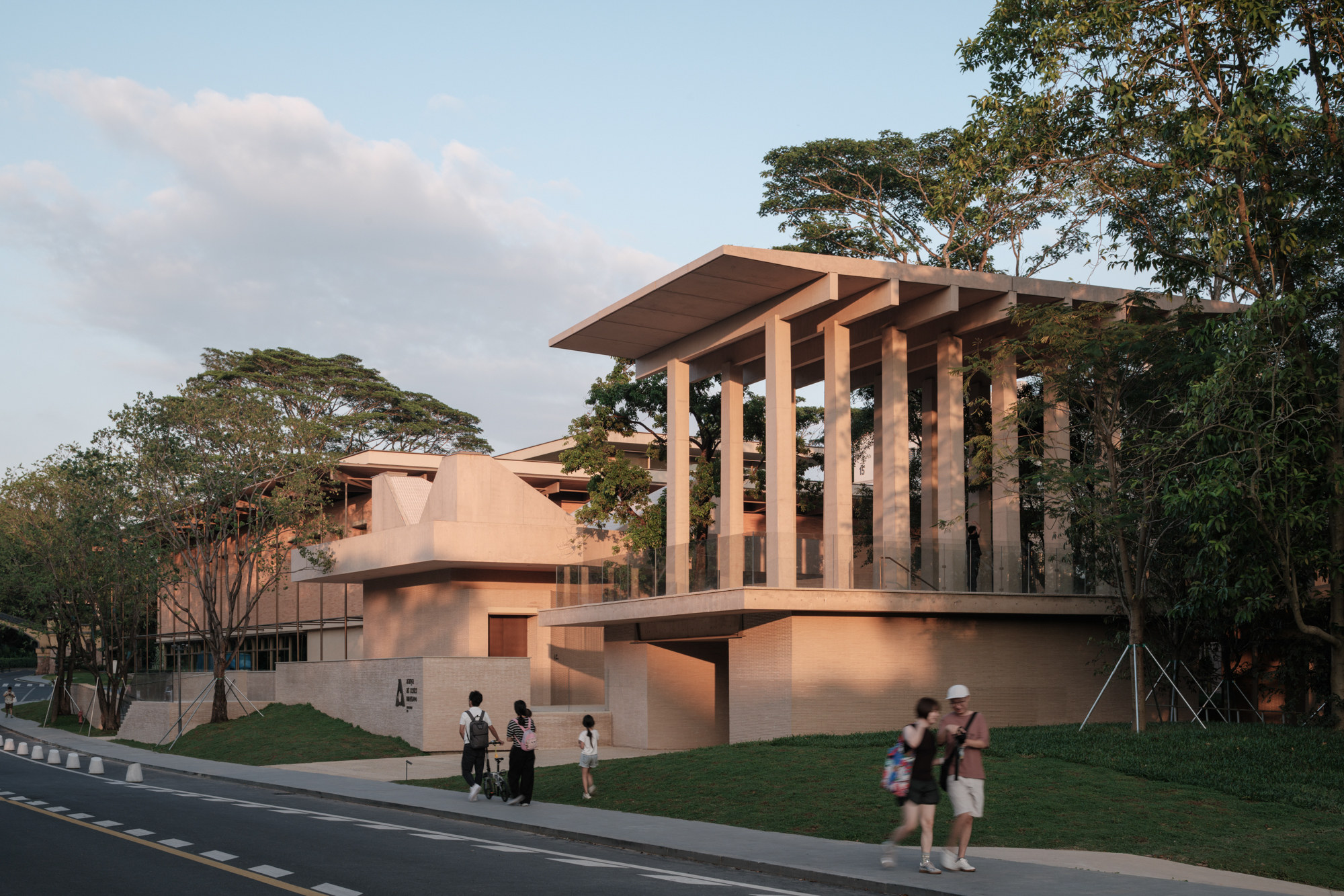 Aranya Art Center Guangzhou e a cantina comunitária / Vector Architects