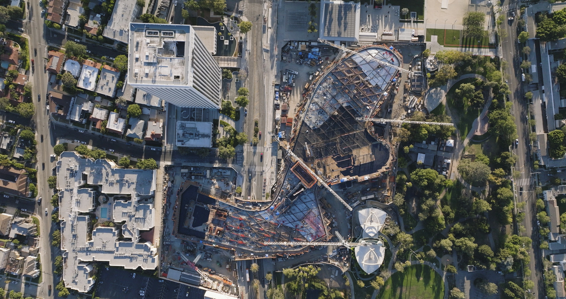 “Construindo um relógio suíço de concreto”: Clark Construction nas galerias David Geffen do LACMA