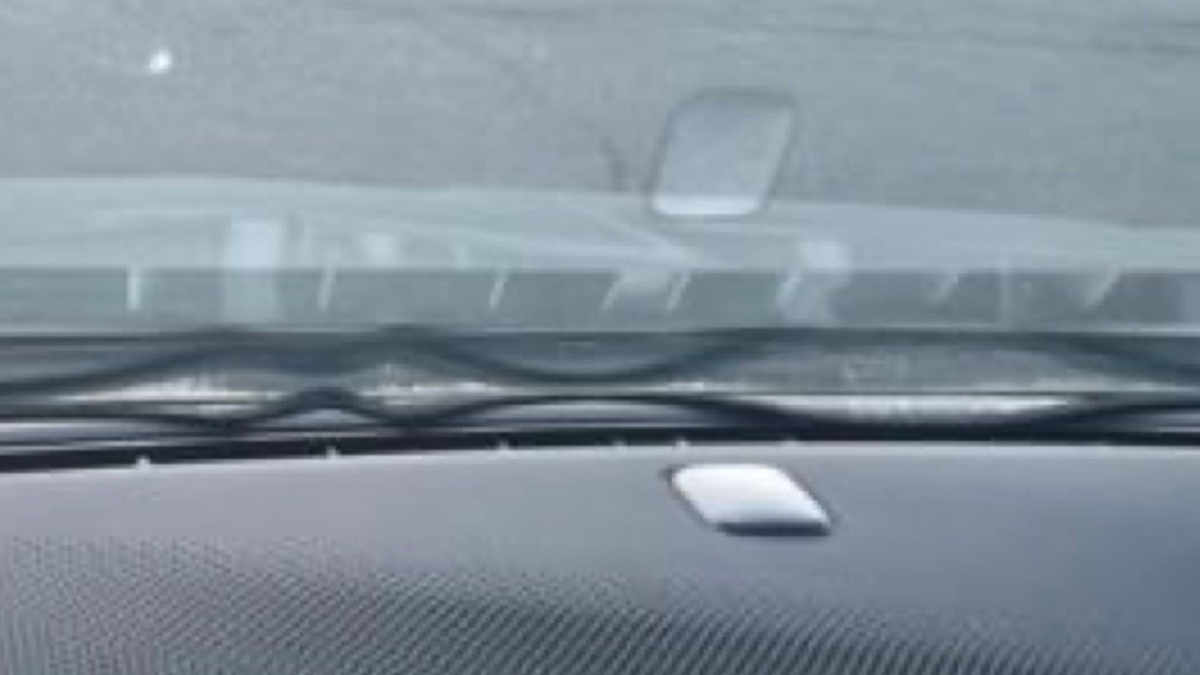 O calor do verão expõe o problema de qualidade do Cadillac Optiq