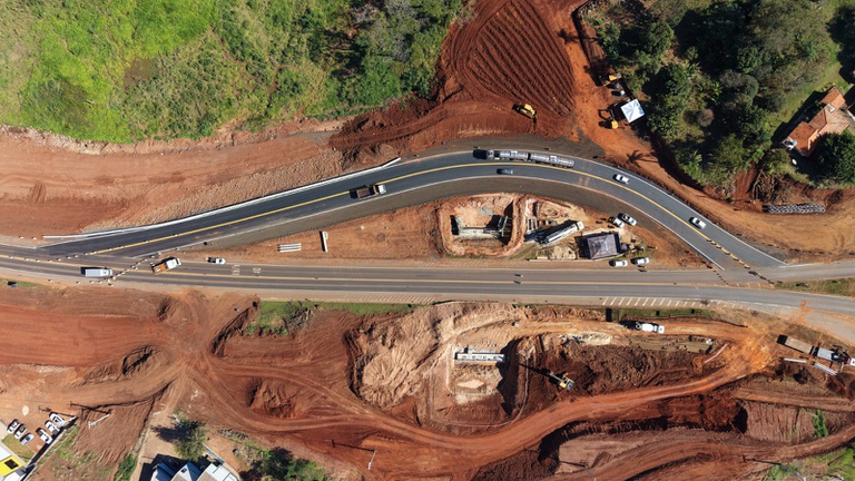Obras de duplicação da BR-153