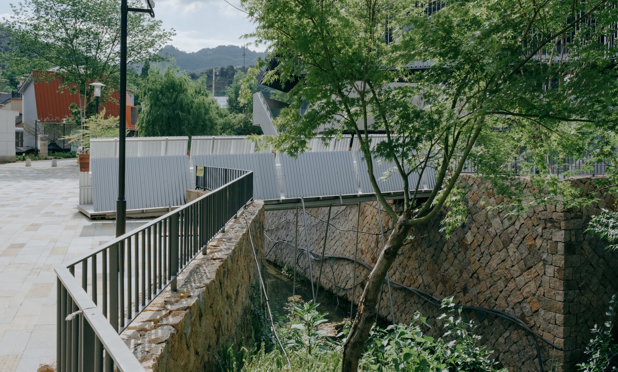 Ponte de Cavalete / ESCRITÓRIO XBTW