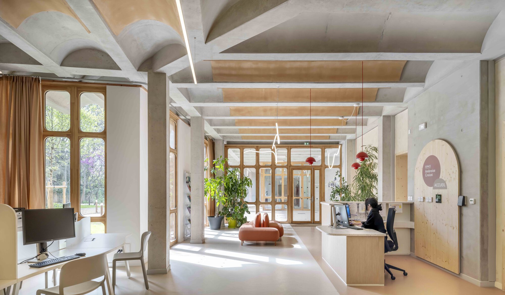 Espaço Ambroise Croizat / TAUTEM Arquitetura