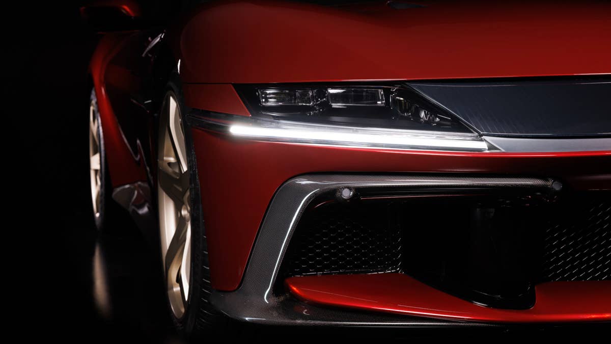 Ferrari 12Cilindri Manuale estreia como um V12 de edição limitada com a ideia mais selvagem da Koenigsegg