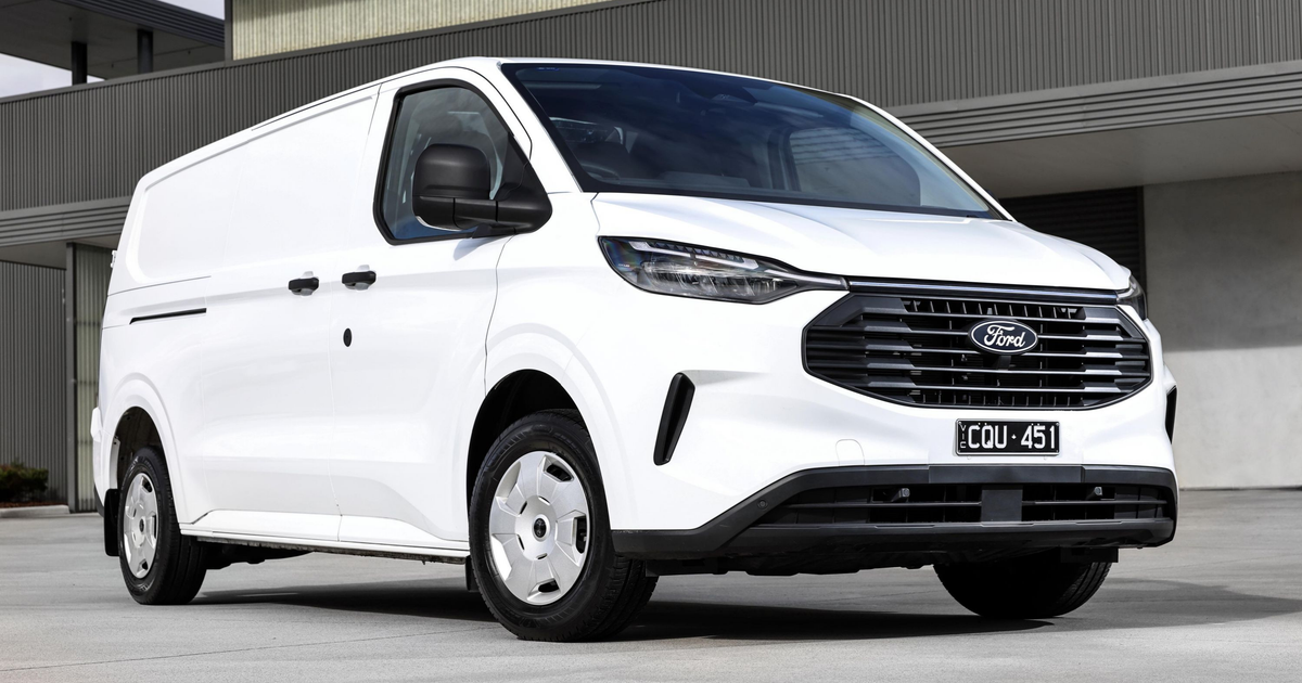 Ford Transit Custom e Tourneo convocados
