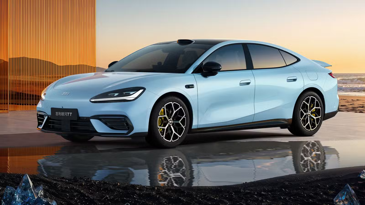 O novo sedã EV da Geely vem com 578 HP, Lidar e geladeira embutida