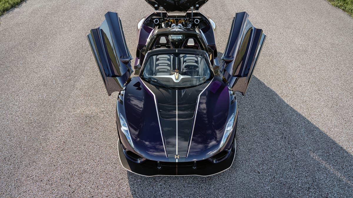 Hennessey estreia seu hipercarro manual de 2.031 HP em Goodwood com detalhes individuais impressionantes